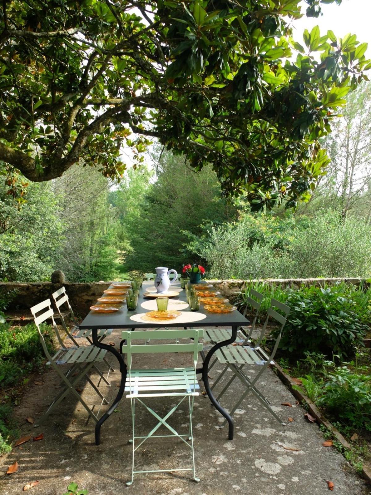 Petite Maison De Famille De Charme En Vallee Du Lot Ξενοδοχείο Ledat Εξωτερικό φωτογραφία