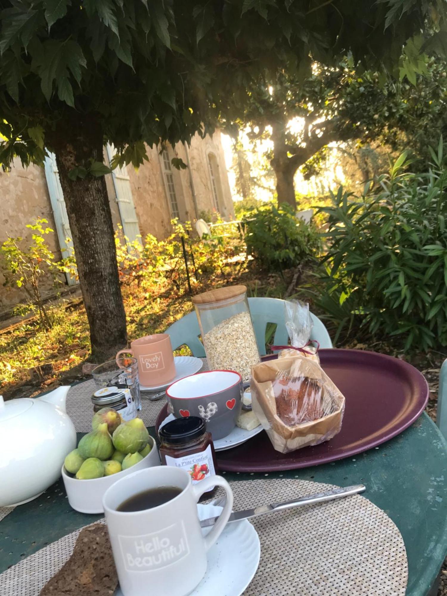 Petite Maison De Famille De Charme En Vallee Du Lot Ξενοδοχείο Ledat Εξωτερικό φωτογραφία